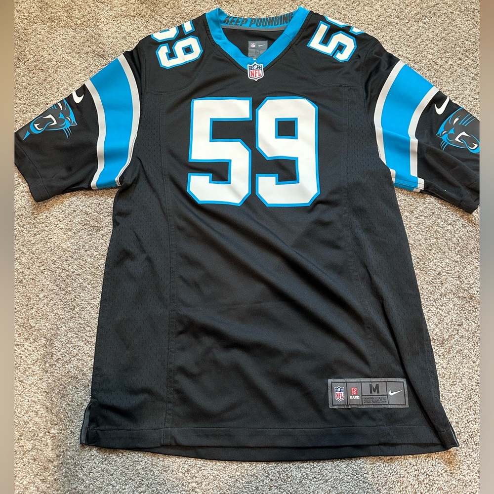 Men’s Carolina Panthers jersey